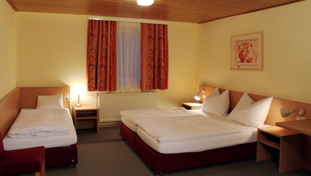 Hotel Denk Bed & Breakfast Vorchdorf Camera foto
