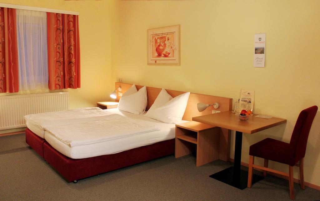Hotel Denk Bed & Breakfast Vorchdorf Esterno foto