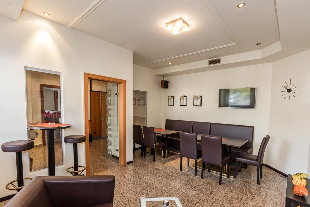 Hotel Denk Bed & Breakfast Vorchdorf Esterno foto