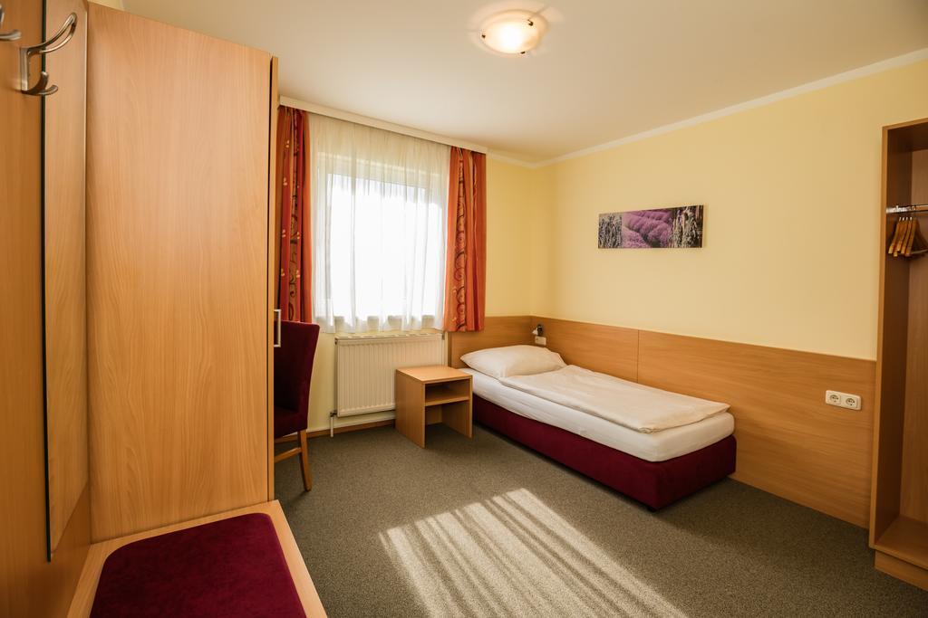 Hotel Denk Bed & Breakfast Vorchdorf Esterno foto